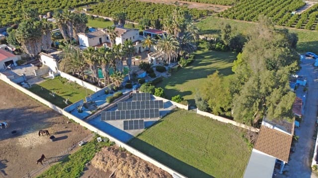 7 bedroom Villa for sale in Ondara with pool garage - € 1,419,000 (Ref: 10067028)