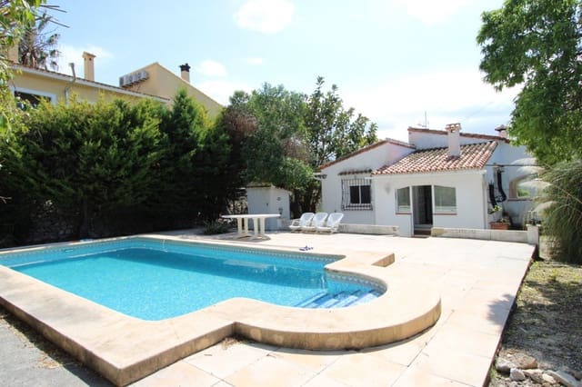 Chalet de 2 habitaciones en Orba en venta con piscina garaje - 340.000 € (Ref: 10067029)