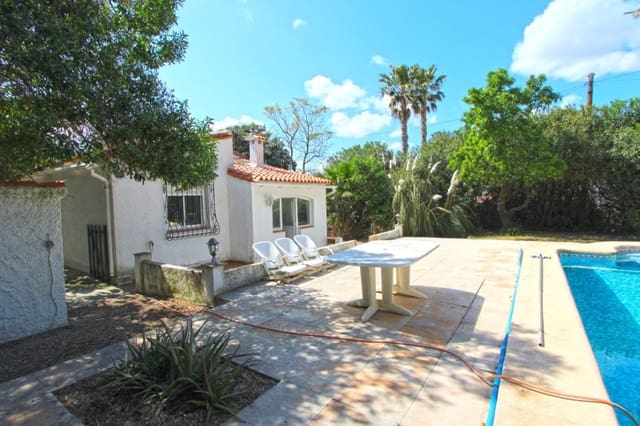 Chalet de 2 habitaciones en Orba en venta con piscina garaje - 340.000 € (Ref: 10067029)