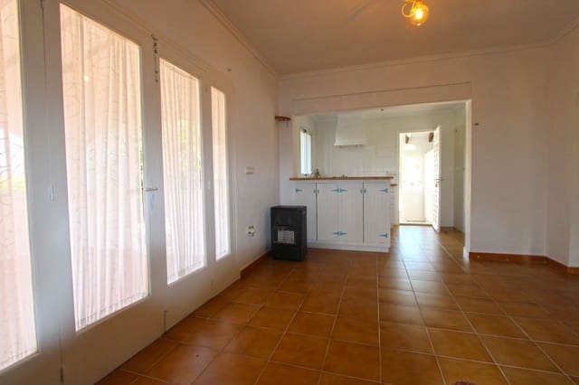 Chalet de 2 habitaciones en Orba en venta con piscina garaje - 340.000 € (Ref: 10067029)