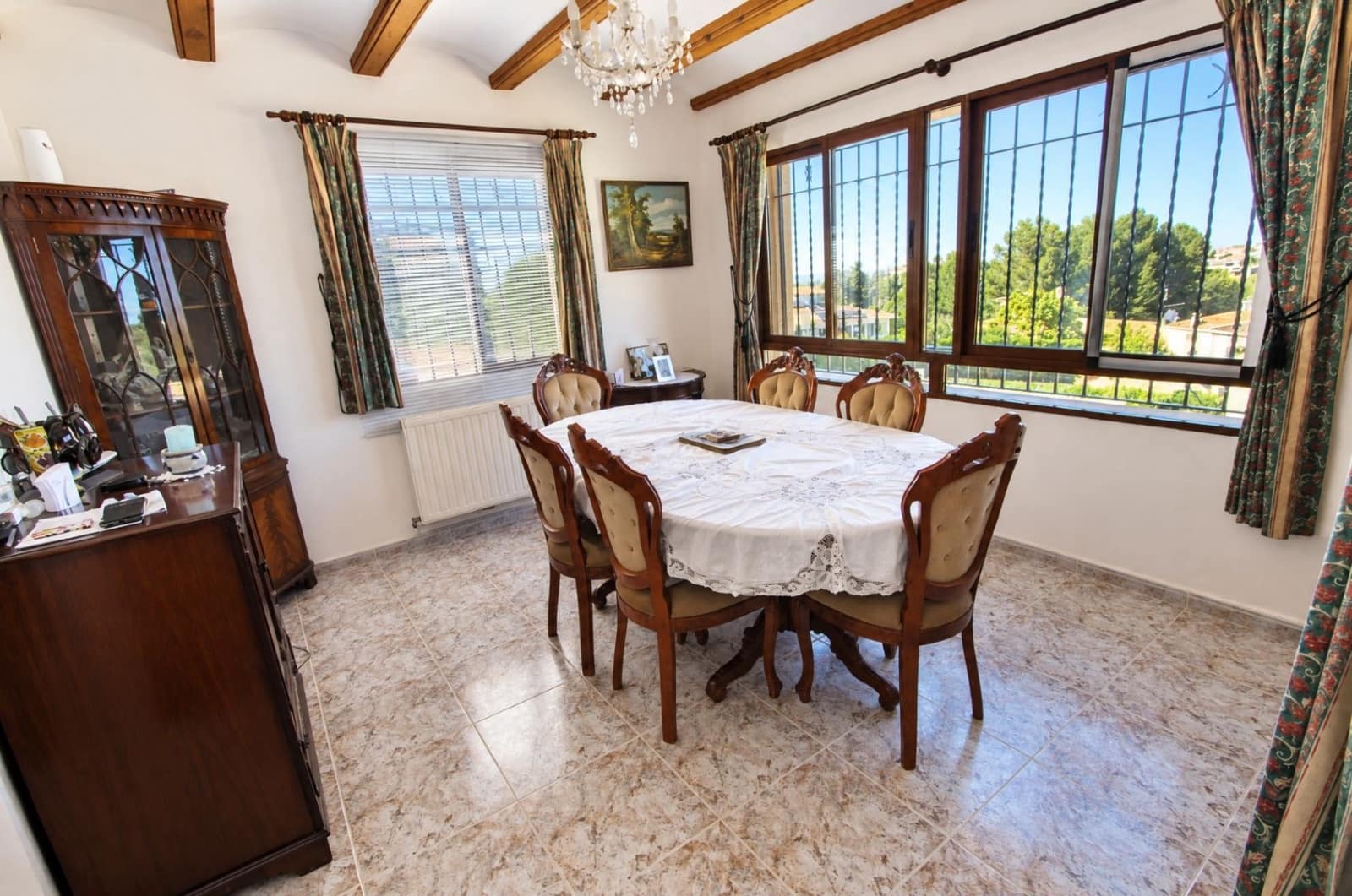 5 bedroom Villa for sale in Rafol de Almunia with pool garage - € 550,000 (Ref: 10067031)