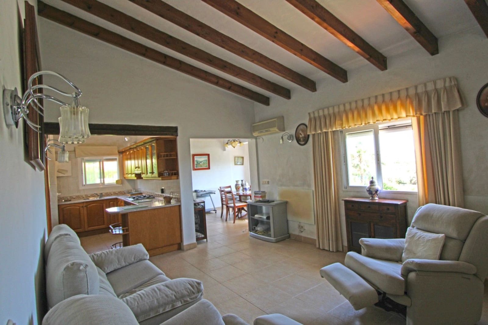 3 soverom Villa til salgs i Orba med garasje - € 259 000 (Ref: 10067034)