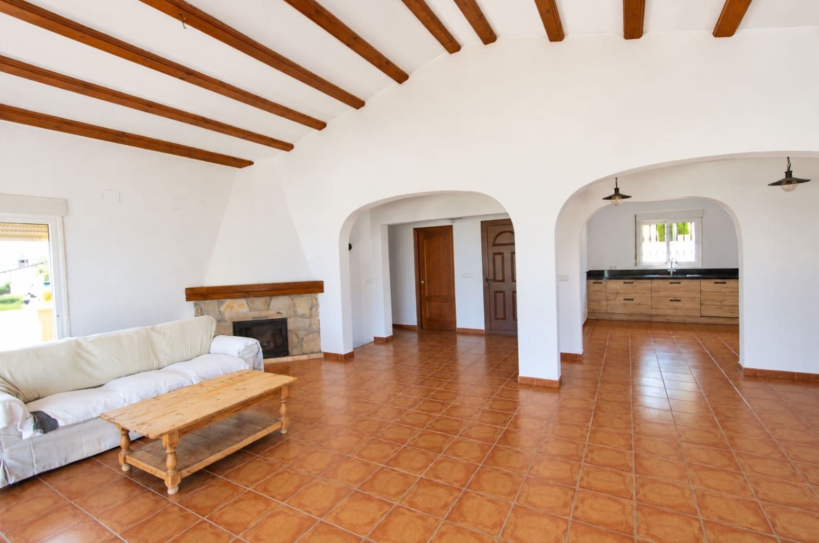 5 bedroom Villa for sale in Orba with pool garage - € 645,000 (Ref: 10067036)