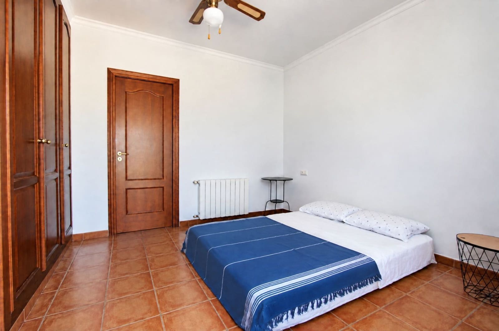 5 bedroom Villa for sale in Orba with pool garage - € 645,000 (Ref: 10067036)