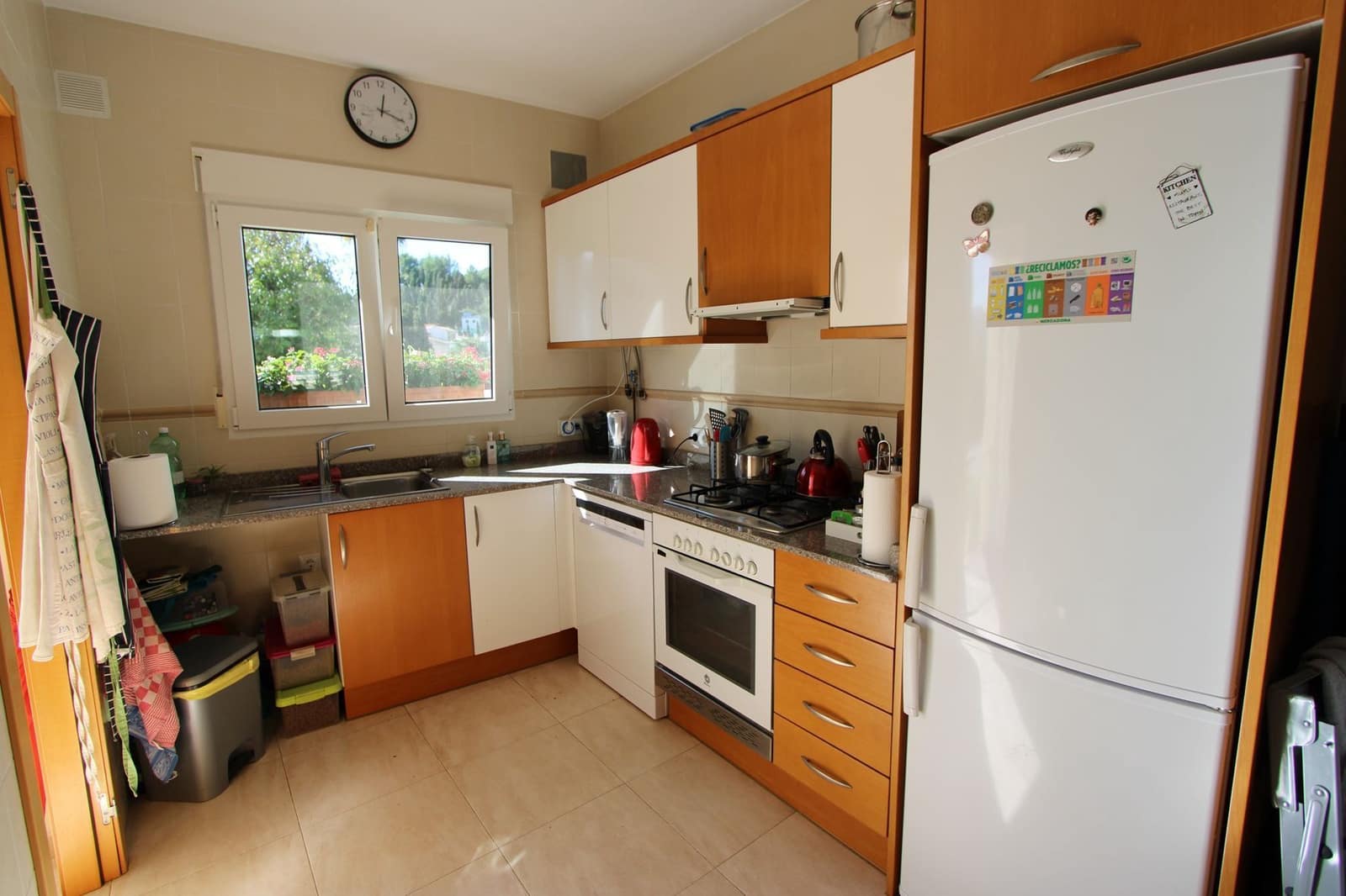 3 slaapkamer Halfvrijstaande villa te koop in Rafol de Almunia met zwembad - € 245.000 (Ref: 10067037)