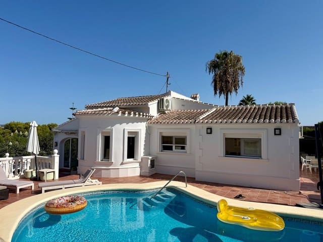 3 chambre Villa/Maison à vendre à Cap Martí - El Tossalet - Pinomar, Javea / Xàbia avec piscine garage - 850 000 € (Ref: 10080368)