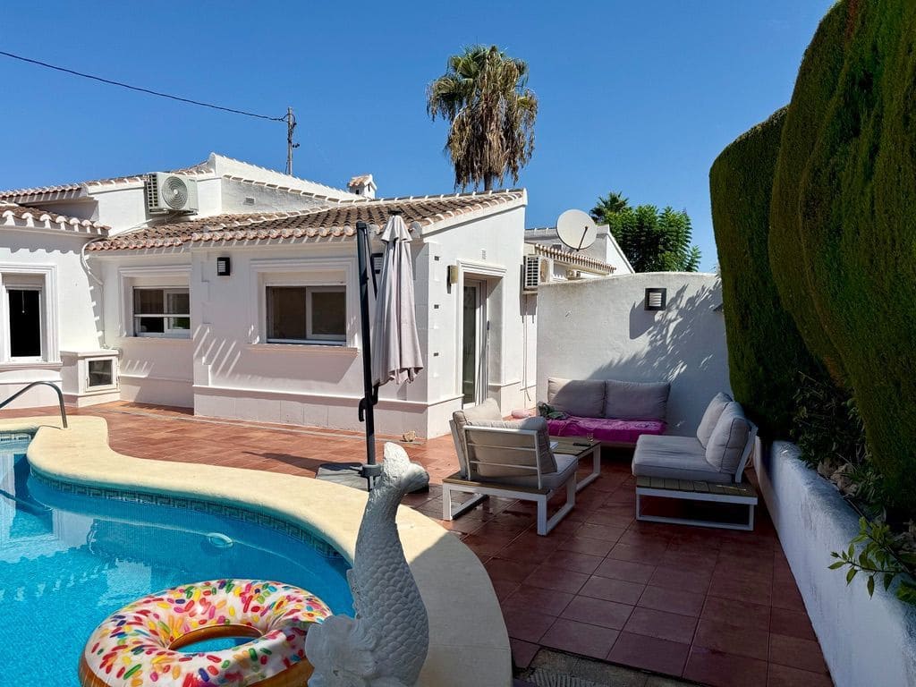 3 chambre Villa/Maison à vendre à Javea / Xabia avec piscine garage - 850 000 € (Ref: 10080368)