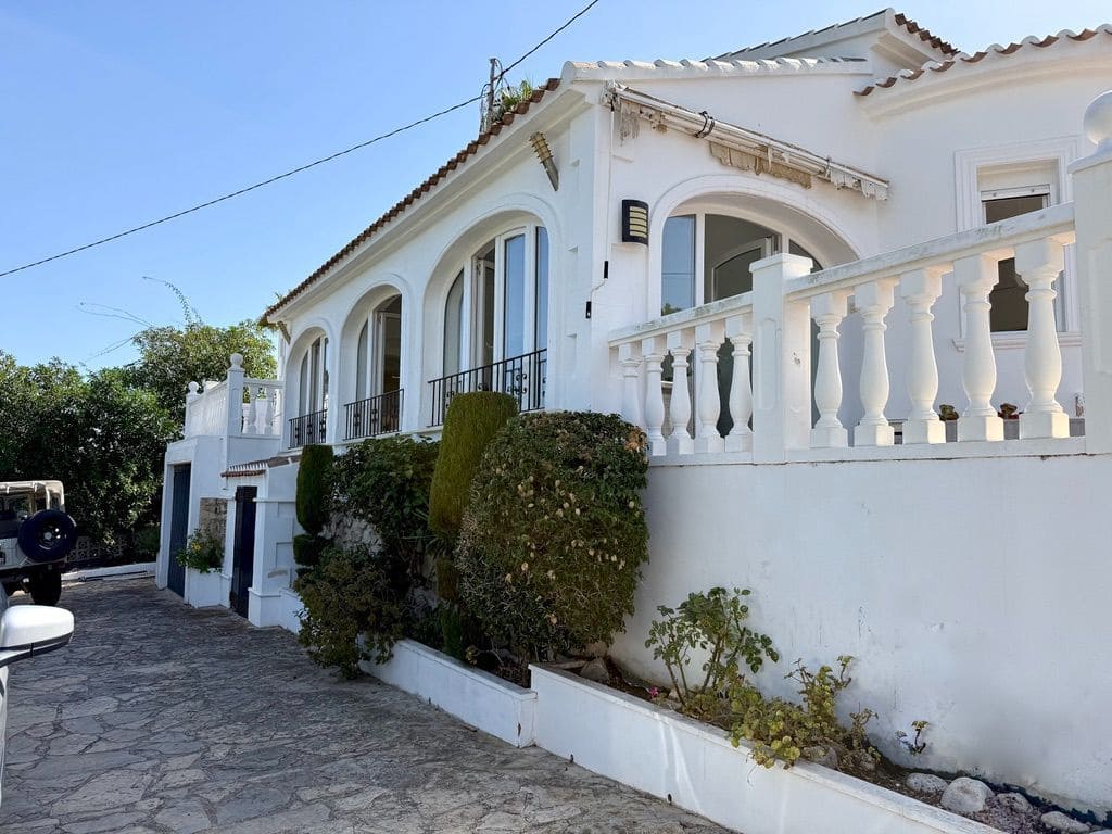 3 chambre Villa/Maison à vendre à Javea / Xabia avec piscine garage - 850 000 € (Ref: 10080368)