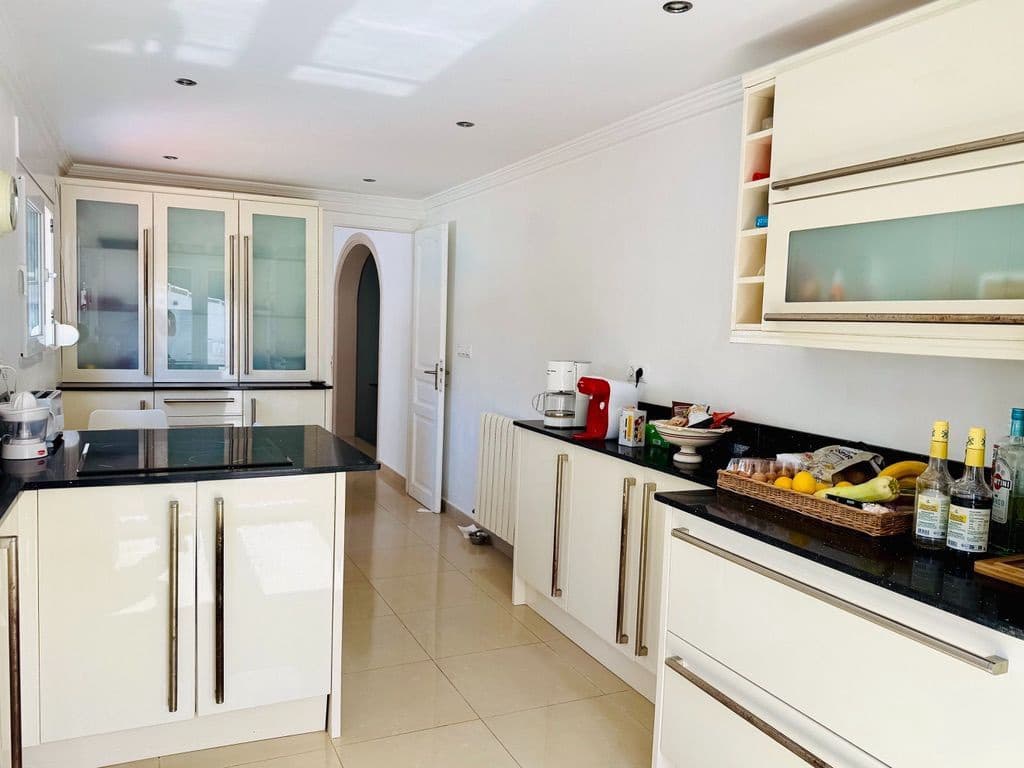 3 chambre Villa/Maison à vendre à Javea / Xabia avec piscine garage - 850 000 € (Ref: 10080368)