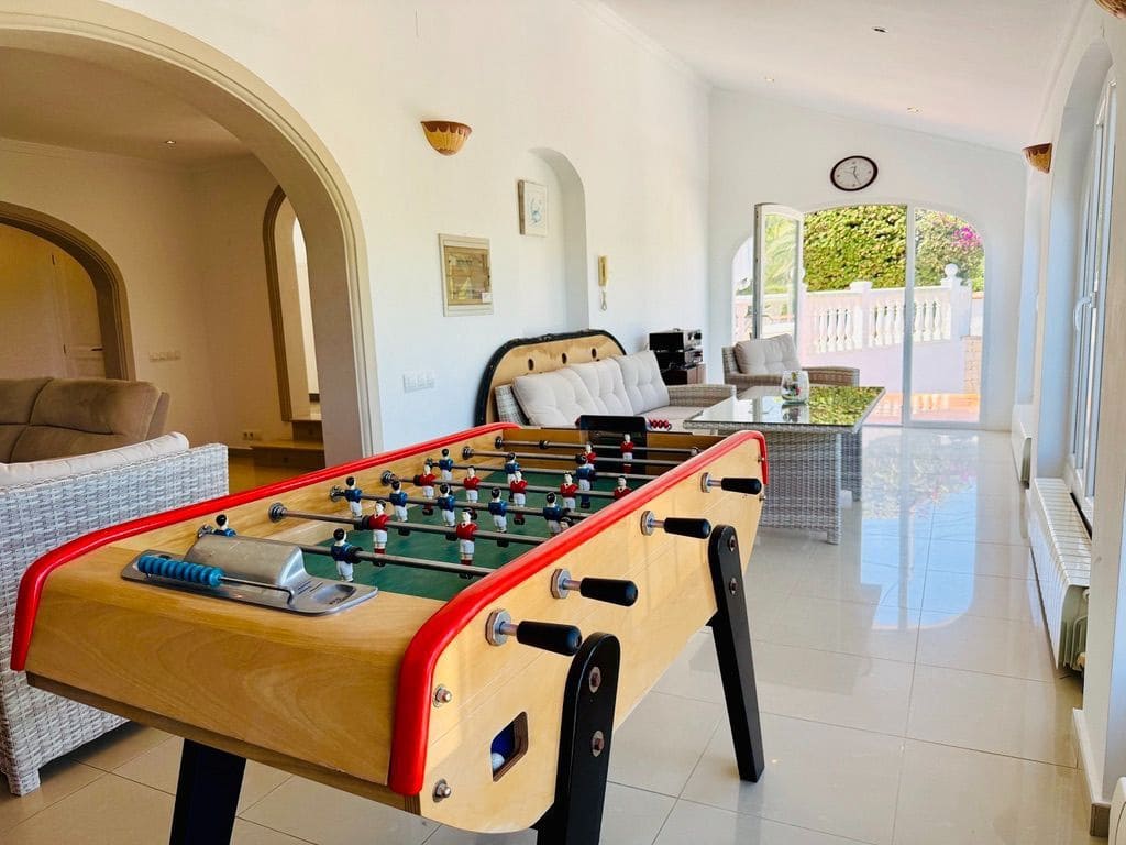3 chambre Villa/Maison à vendre à Javea / Xabia avec piscine garage - 850 000 € (Ref: 10080368)