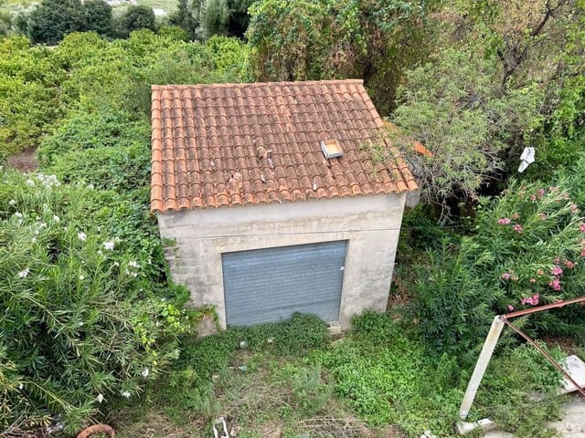 Finca/Casa Rural de 4 habitaciones en Beniarbeig en venta con garaje - 200.000 € (Ref: 10085459)