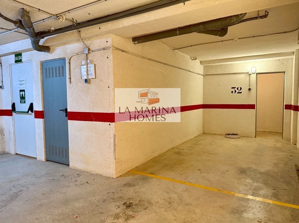 2 soveværelse Lejlighed til salg i Denia med swimmingpool garage - € 345.000 (Ref: 10133036)