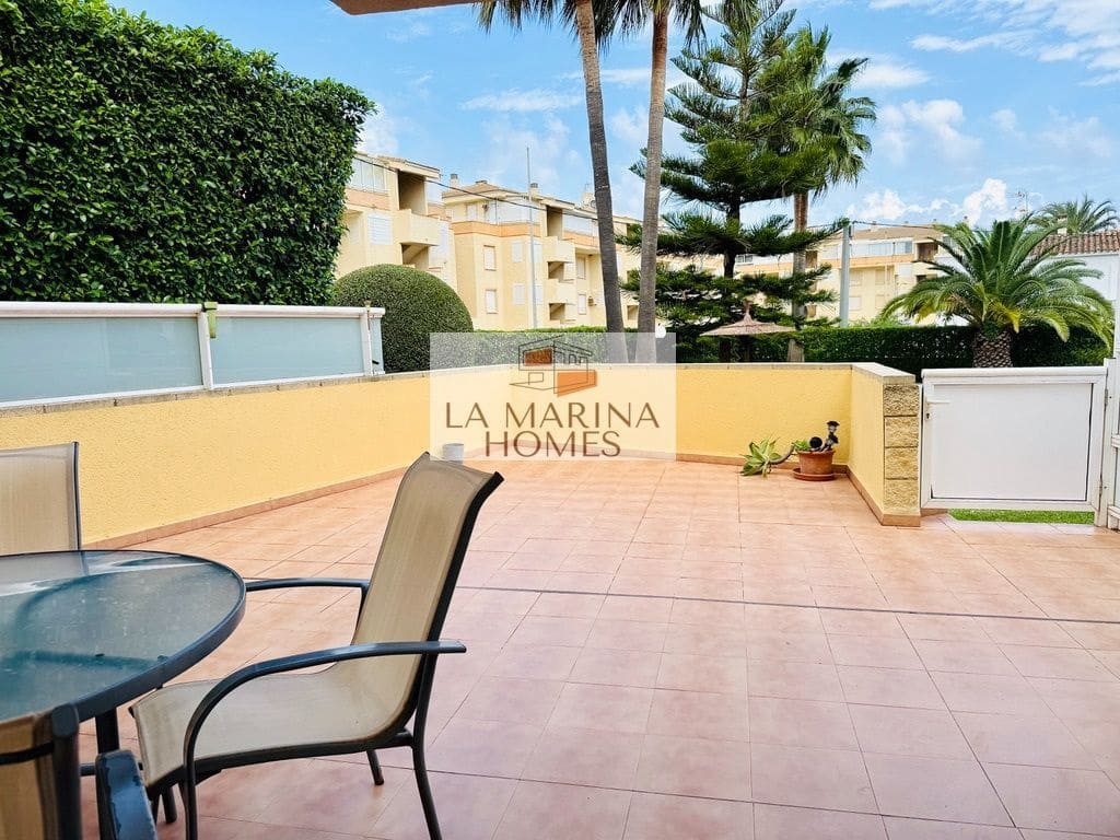 2 soveværelse Lejlighed til salg i Denia med swimmingpool garage - € 345.000 (Ref: 10133036)