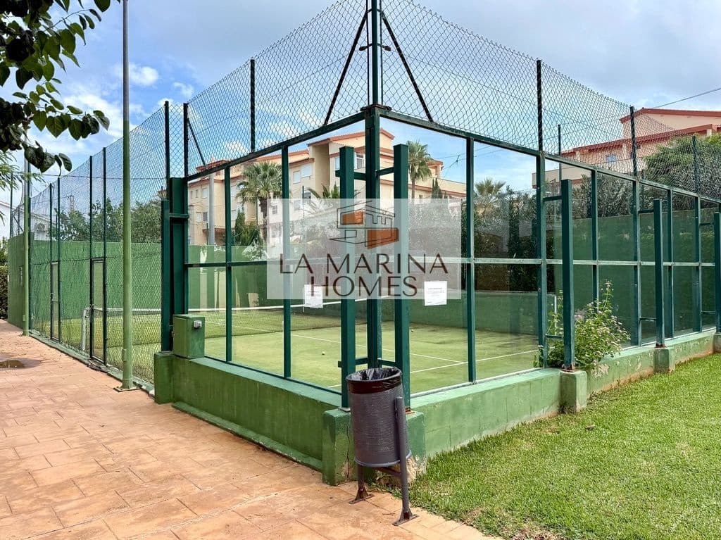 2 soveværelse Lejlighed til salg i Denia med swimmingpool garage - € 345.000 (Ref: 10133036)