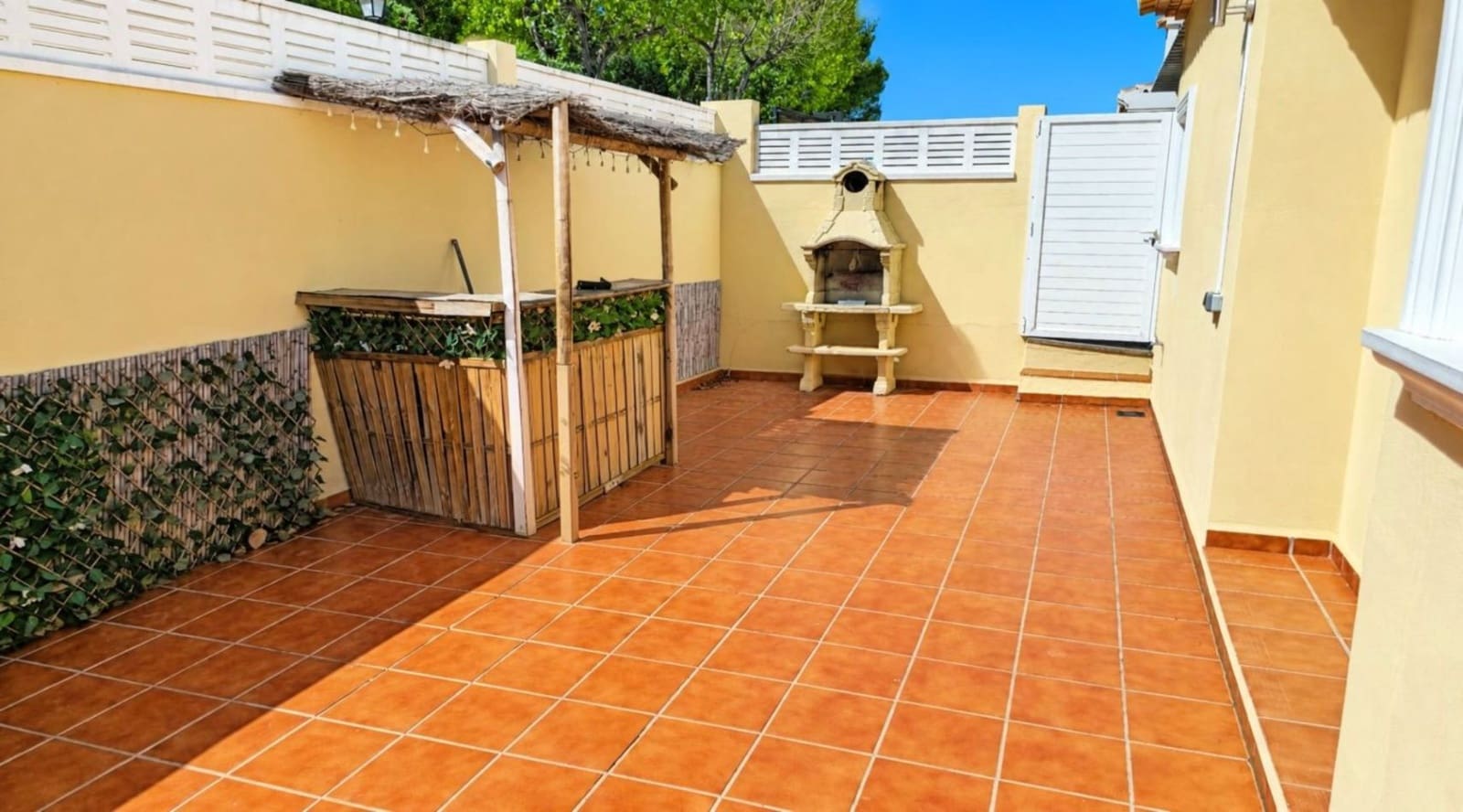 5 quarto Moradia para venda em Vall de Laguart com piscina garagem - 365 000 € (Ref: 10133037)