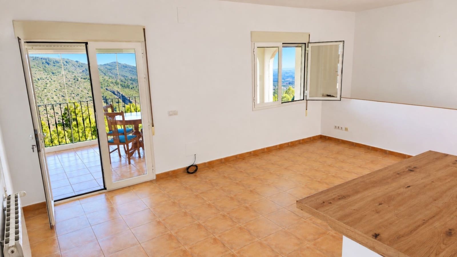 5 quarto Moradia para venda em Vall de Laguart com piscina garagem - 365 000 € (Ref: 10133037)