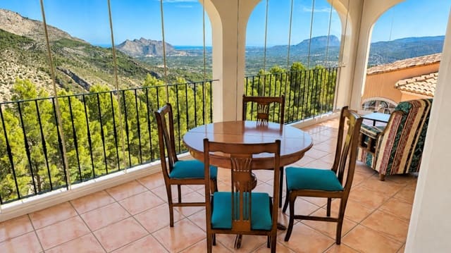 5 quarto Moradia para venda em Vall de Laguart com piscina garagem - 365 000 € (Ref: 10133037)
