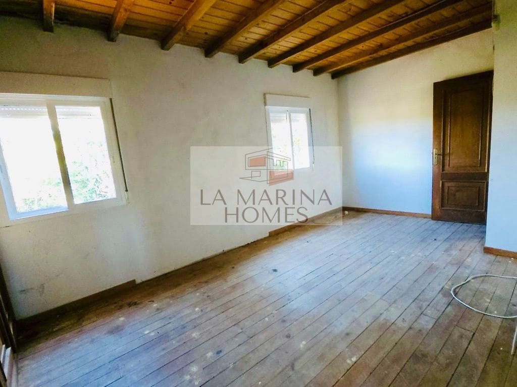 Finca/Casa Rural de 3 habitaciones en Ourense ciudad en venta con garaje - 68.000 € (Ref: 10174881)