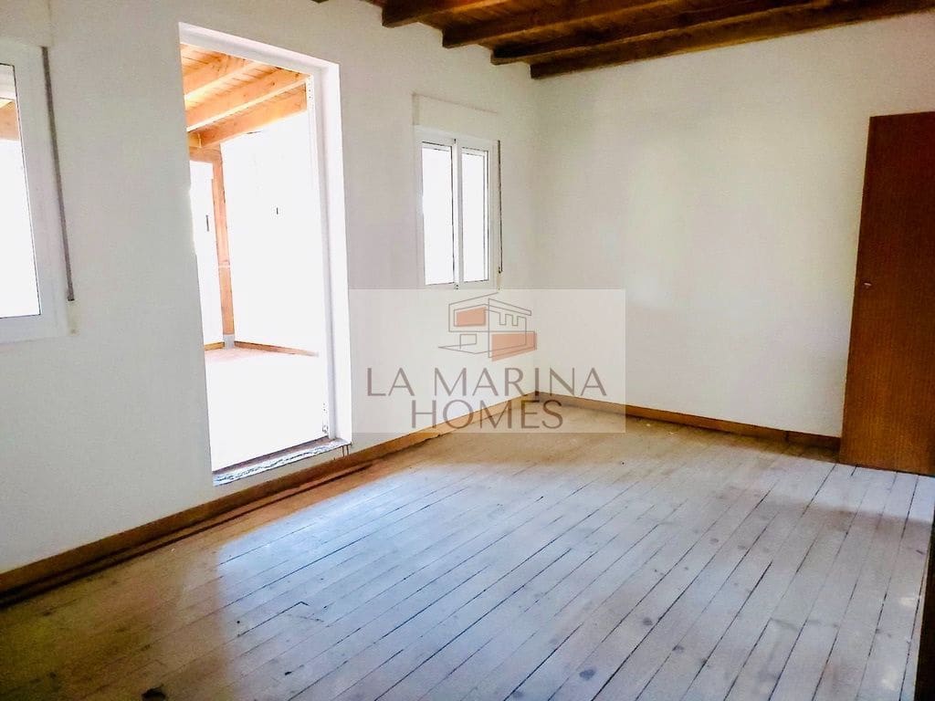 Finca/Casa Rural de 3 habitaciones en Ourense ciudad en venta con garaje - 68.000 € (Ref: 10174881)
