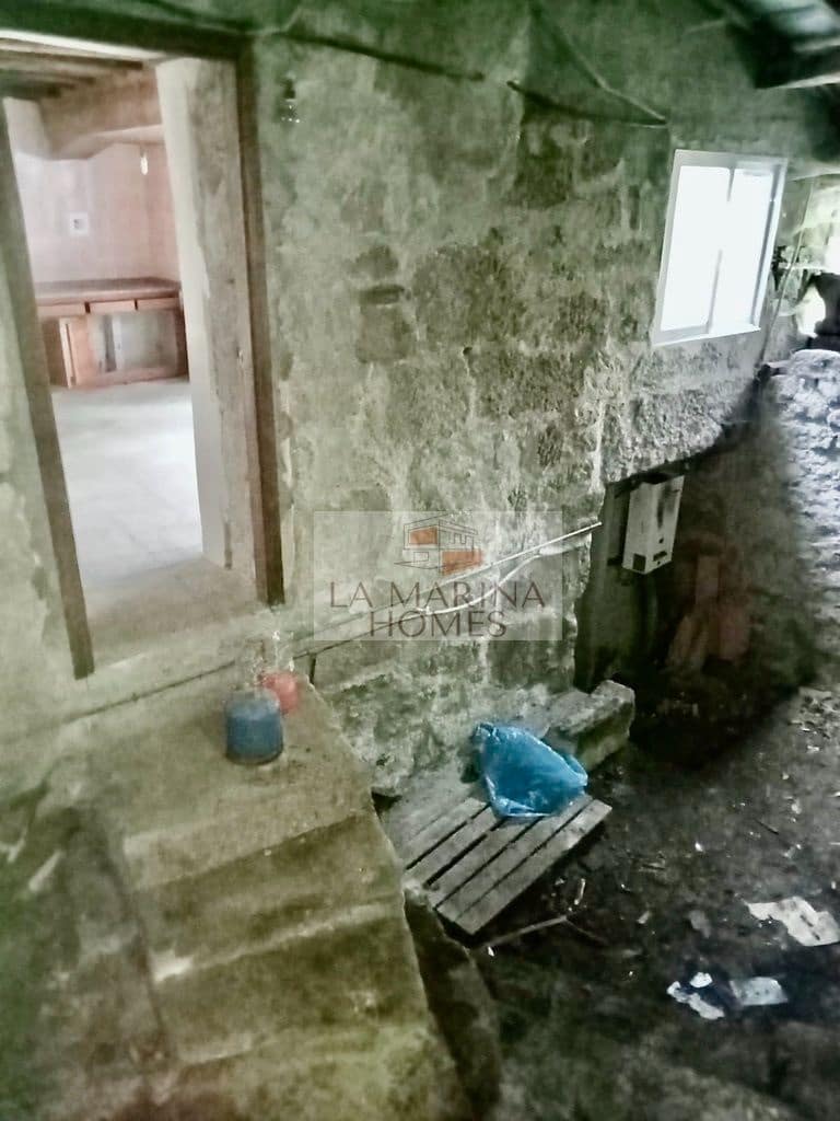 Finca/Casa Rural de 3 habitaciones en Ourense ciudad en venta con garaje - 68.000 € (Ref: 10174881)