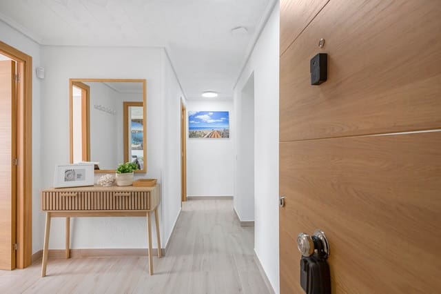 3 quarto Apartamento para venda em La Marina, Elche / Elx - 184 900 € (Ref: 10065576)
