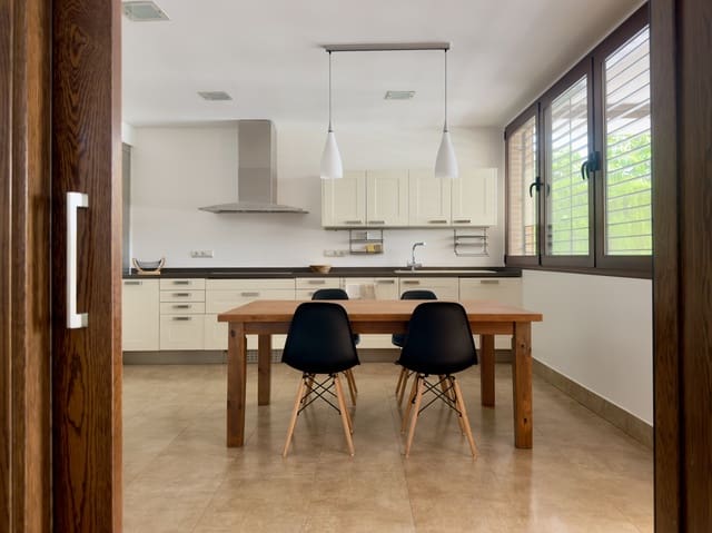 6 quarto Moradia para venda em Valverde, Elche / Elx com piscina garagem - 828 000 € (Ref: 10082158)