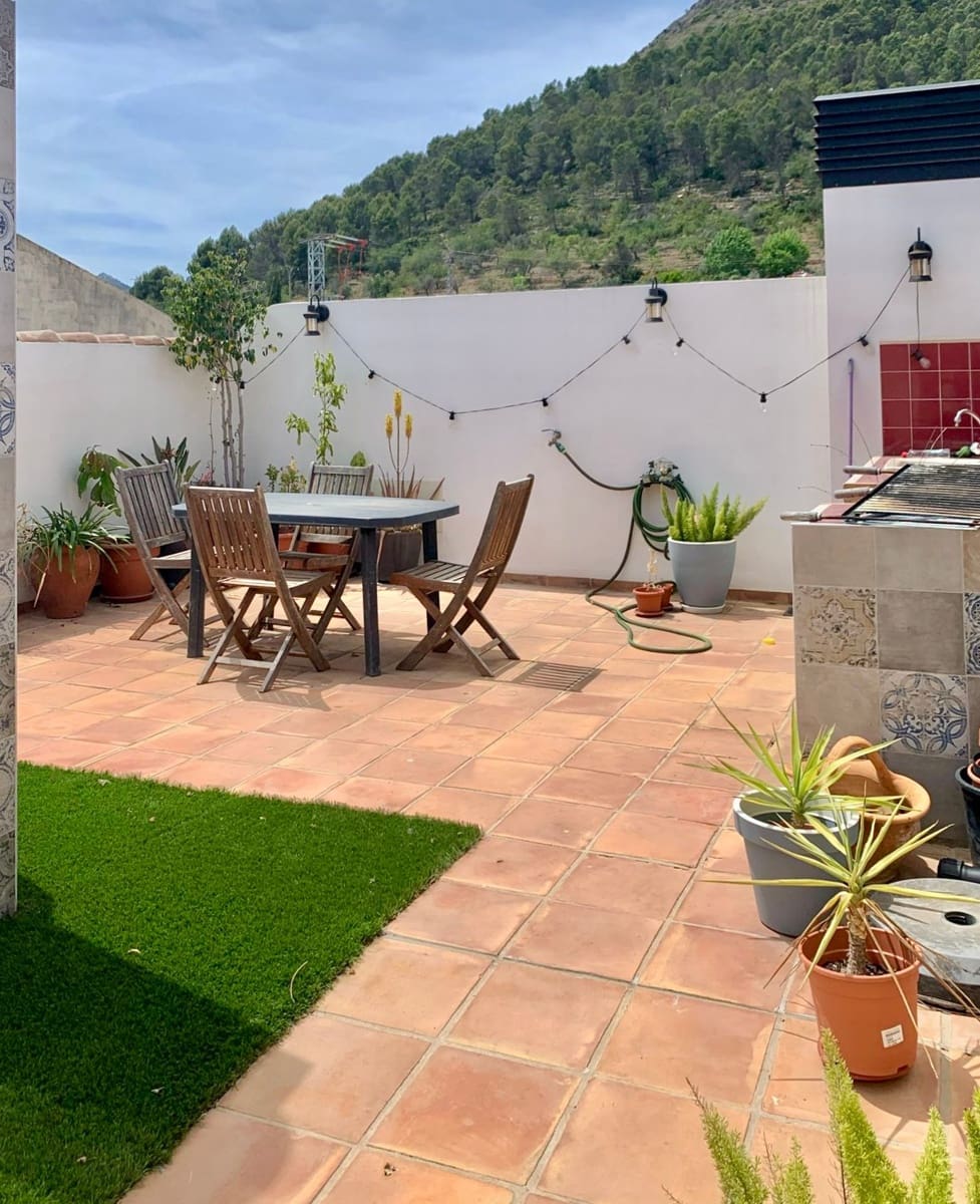 Apartamento de 2 habitaciones en Murla en venta con piscina garaje - 205.000 € (Ref: 10082162)
