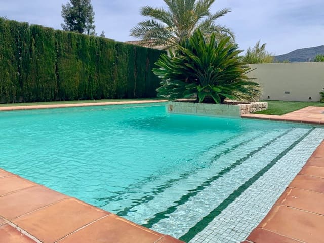 Apartamento de 2 habitaciones en Murla en venta con piscina garaje - 205.000 € (Ref: 10082162)