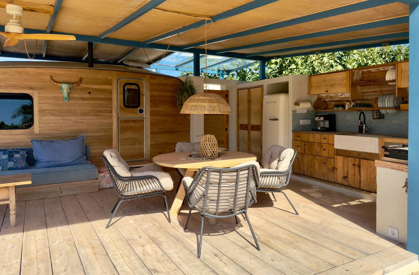 7 soverom Kommersiell til salgs i Benissa med svømmebasseng garasje - € 1 696 800 (Ref: 10153109)