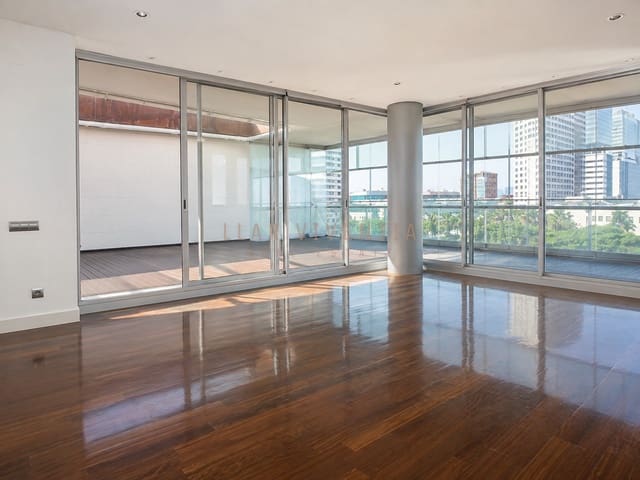 Apartamento de 4 habitaciones en Diagonal Mar i El Front Marítim del Poblenou, Barcelona ciudad en venta con piscina garaje - 1.430.000 € (Ref: 10078970)