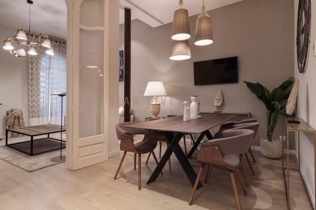 4 sovrum Lägenhet till salu i Eixample, Barcelona stad - 2 199 000 € (Ref: 10078971)