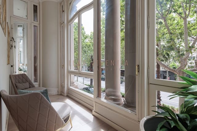 4 sovrum Lägenhet till salu i Eixample, Barcelona stad - 2 199 000 € (Ref: 10078971)