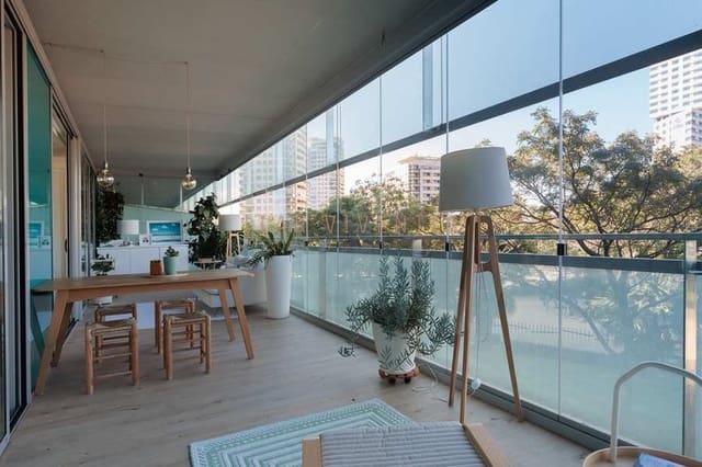 2 sypialnia Apartament na sprzedaż w Diagonal Mar i El Front Marítim del Poblenou, Miasto Barcelona z basenem garażem - 995 000 € (Ref: 10078972)