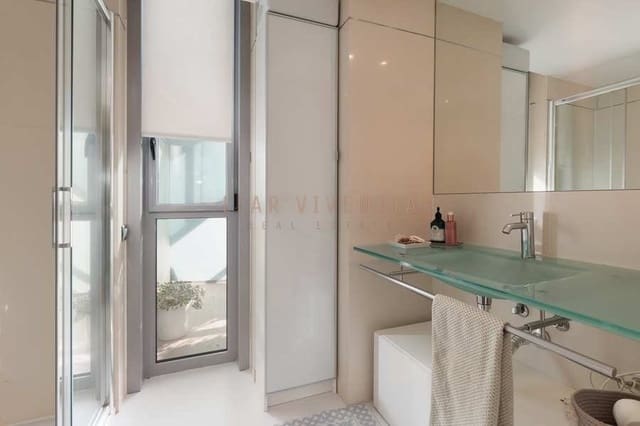 2 sypialnia Apartament na sprzedaż w Diagonal Mar i El Front Marítim del Poblenou, Miasto Barcelona z basenem garażem - 995 000 € (Ref: 10078972)