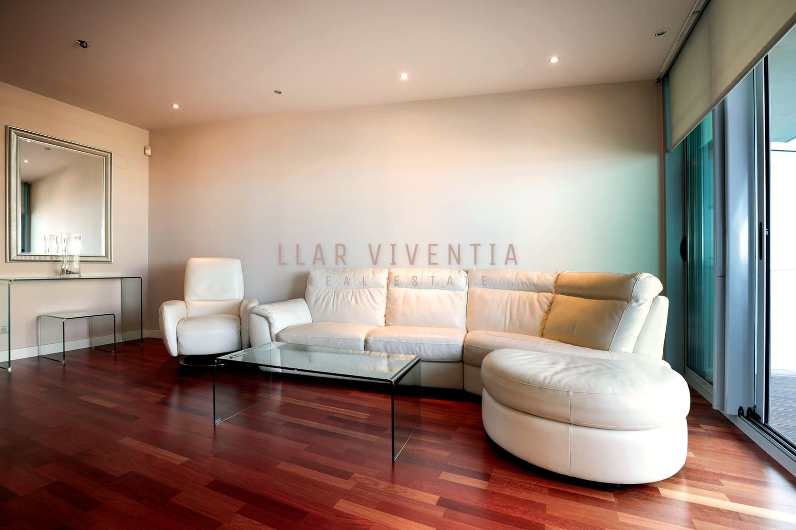 2 makuuhuone Huoneisto myytävänä paikassa Barcelona kaupunki mukana uima-altaan - 1 100 000 € (Ref: 10078973)