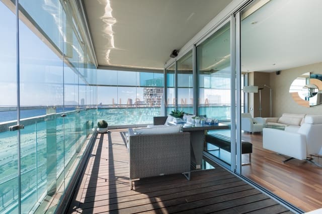 3 sovrum Lägenhet att hyra i Diagonal Mar i El Front Marítim del Poblenou, Barcelona stad med pool - 6 000 € (Ref: 10078974)
