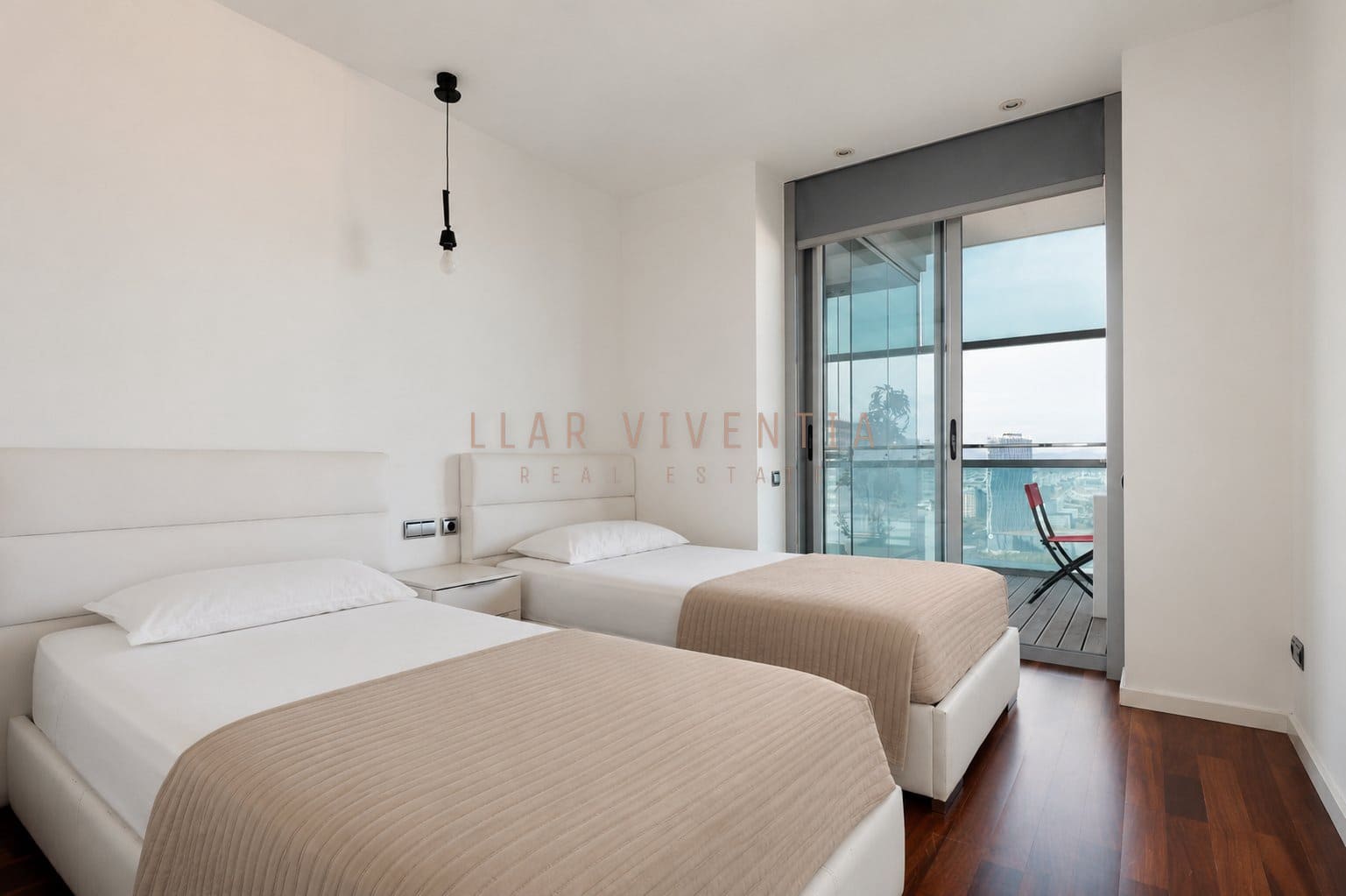 4 soverom Leilighet til leie i Barcelona by med svømmebasseng - € 6 000 (Ref: 10078975)