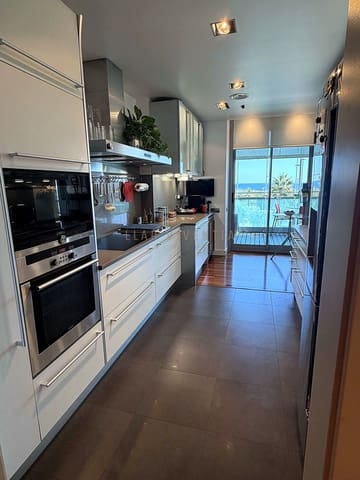 3 bedroom Apartment for sale in Diagonal Mar i El Front Marítim del Poblenou, Barcelona city with pool garage - € 1,495,000 (Ref: 10078977)