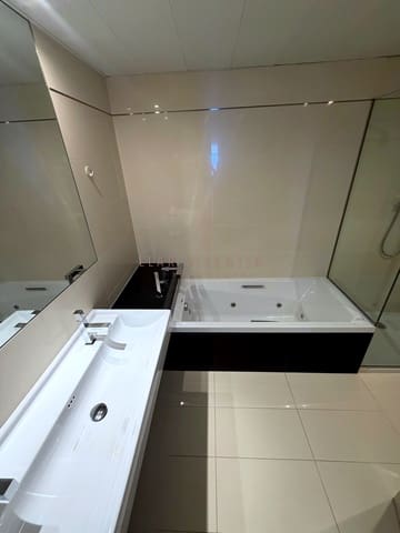 3 quarto Penthouse para arrendar em Diagonal Mar i El Front Marítim del Poblenou, Barcelona cidade com piscina - 10 000 € (Ref: 10078978)
