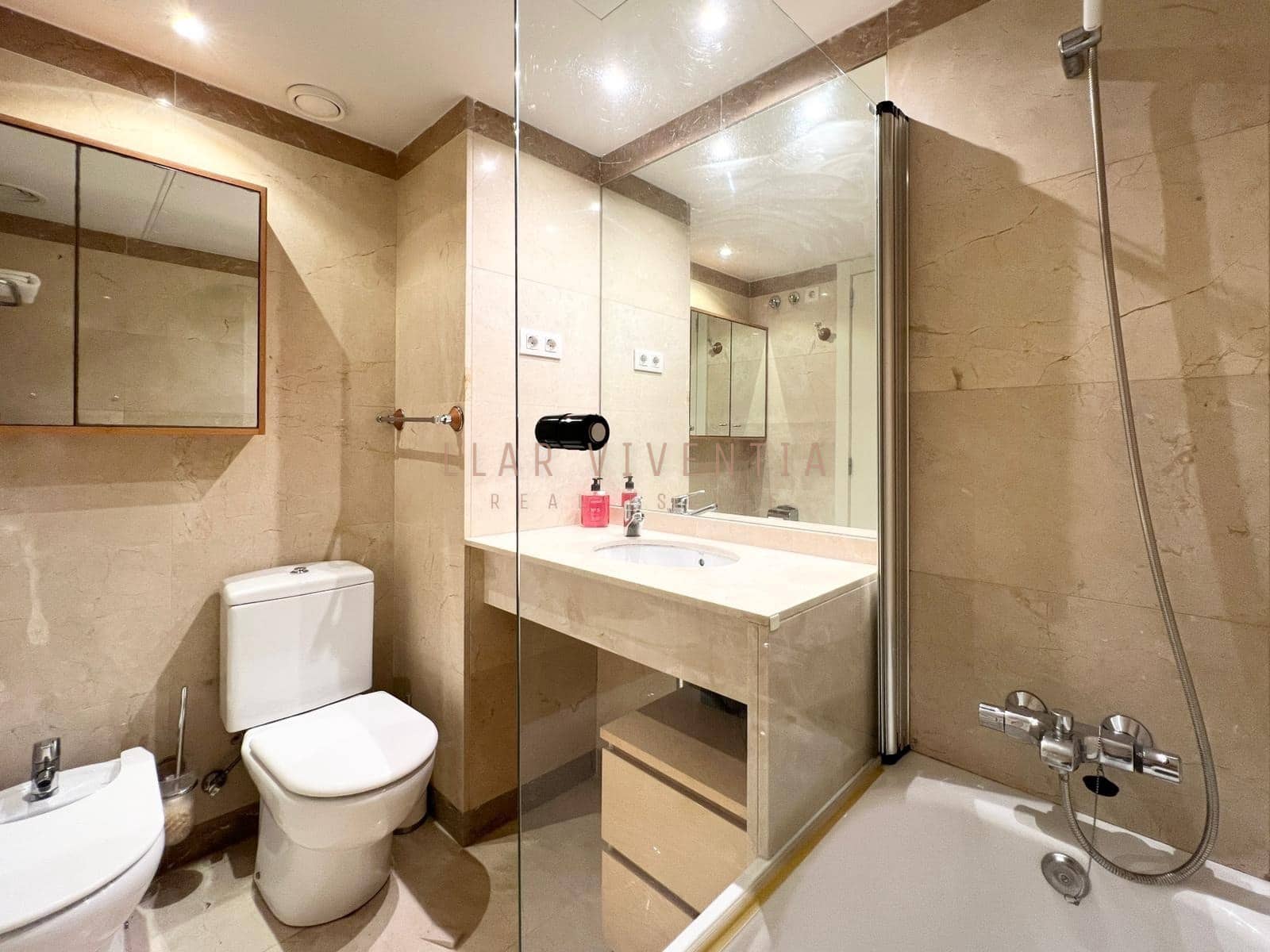 3 Zimmer Apartment zu verkaufen in Barcelona Stadt mit Pool - 1.390.000 € (Ref: 10078980)