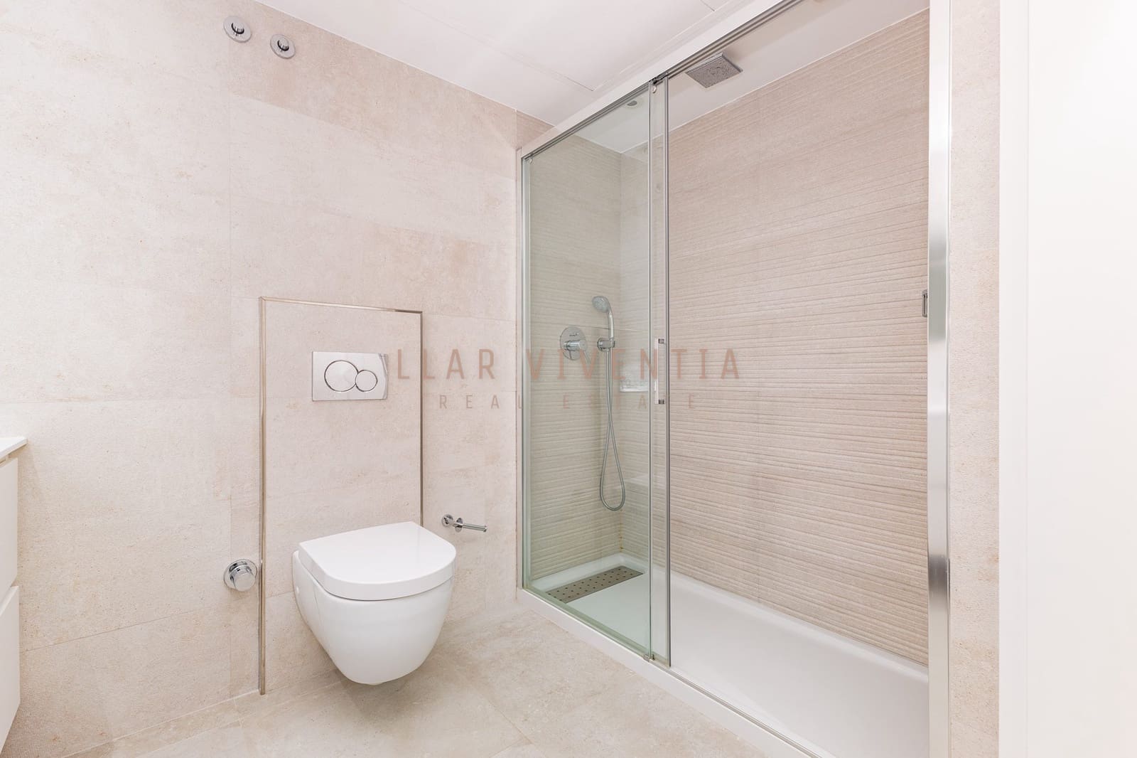 3 bedroom Apartment for rent in Barcelona city with pool - € 5,000 (Ref: 10078982)