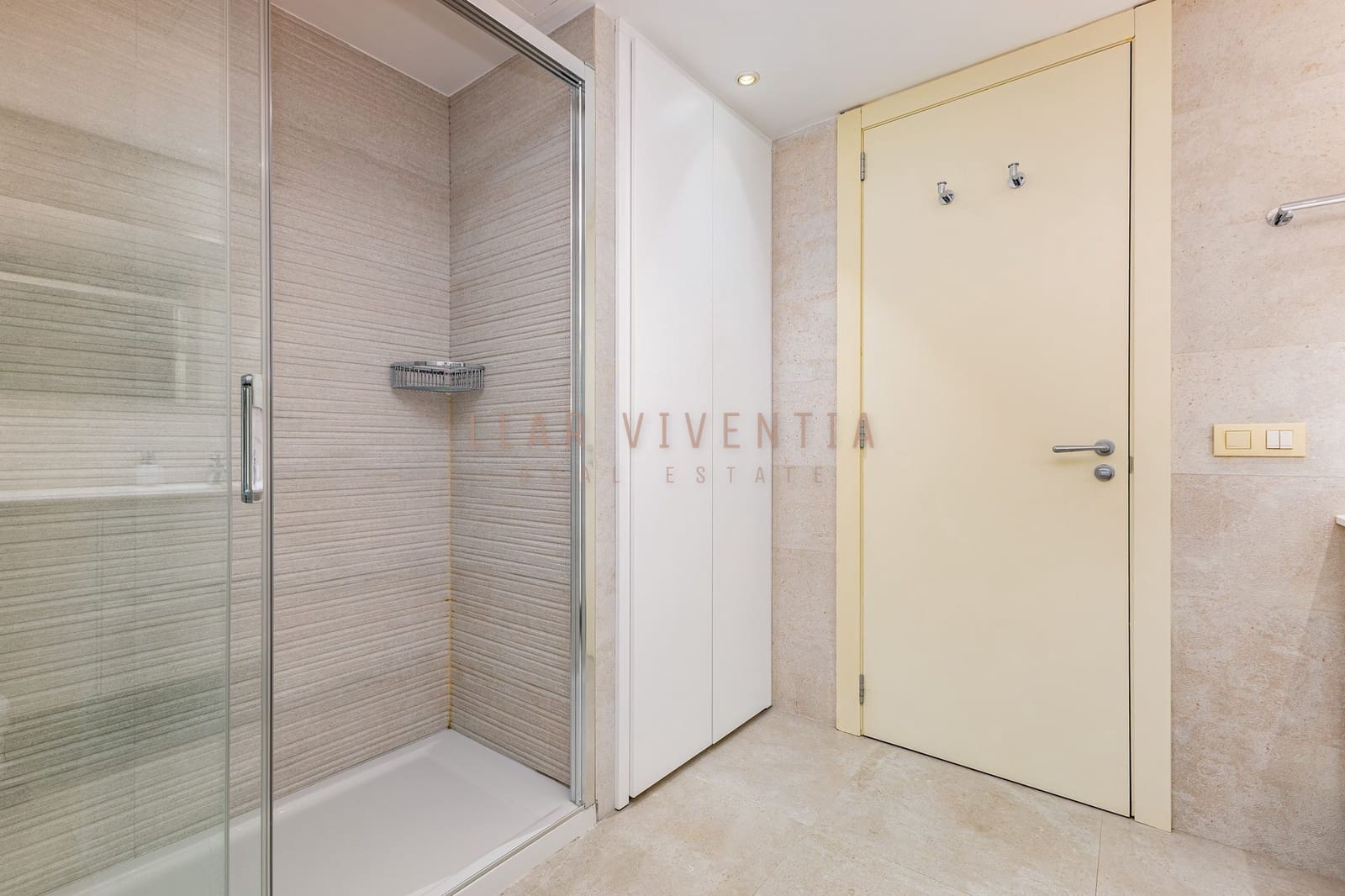 3 bedroom Apartment for rent in Barcelona city with pool - € 5,000 (Ref: 10078982)