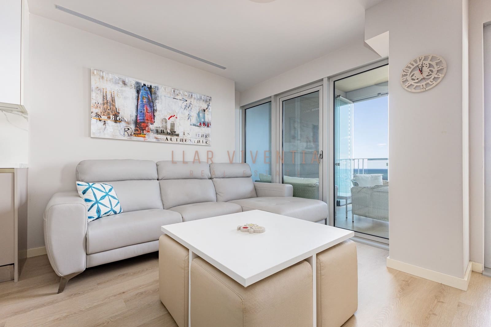 3 bedroom Apartment for rent in Barcelona city with pool - € 5,000 (Ref: 10078982)