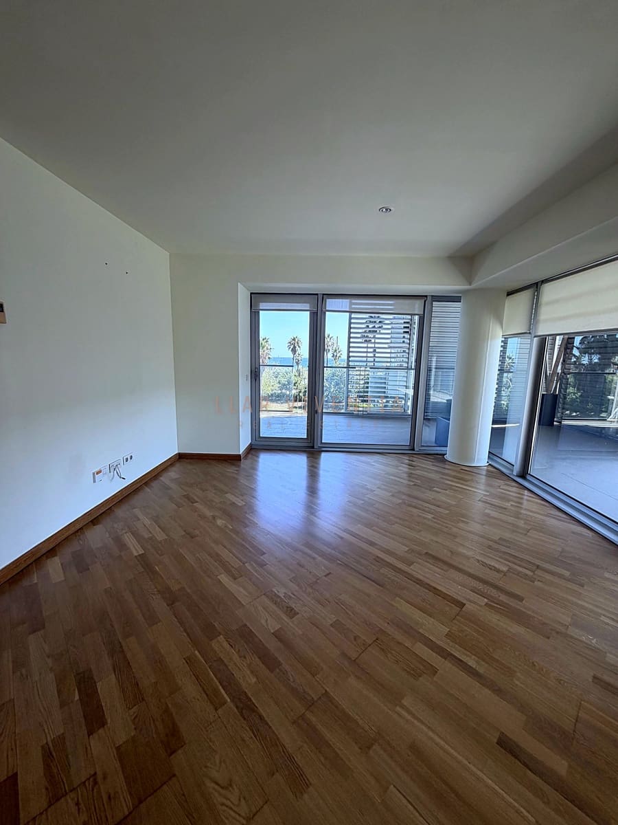 3 soverom Leilighet til salgs i Barcelona by med garasje - € 1 050 000 (Ref: 10078983)