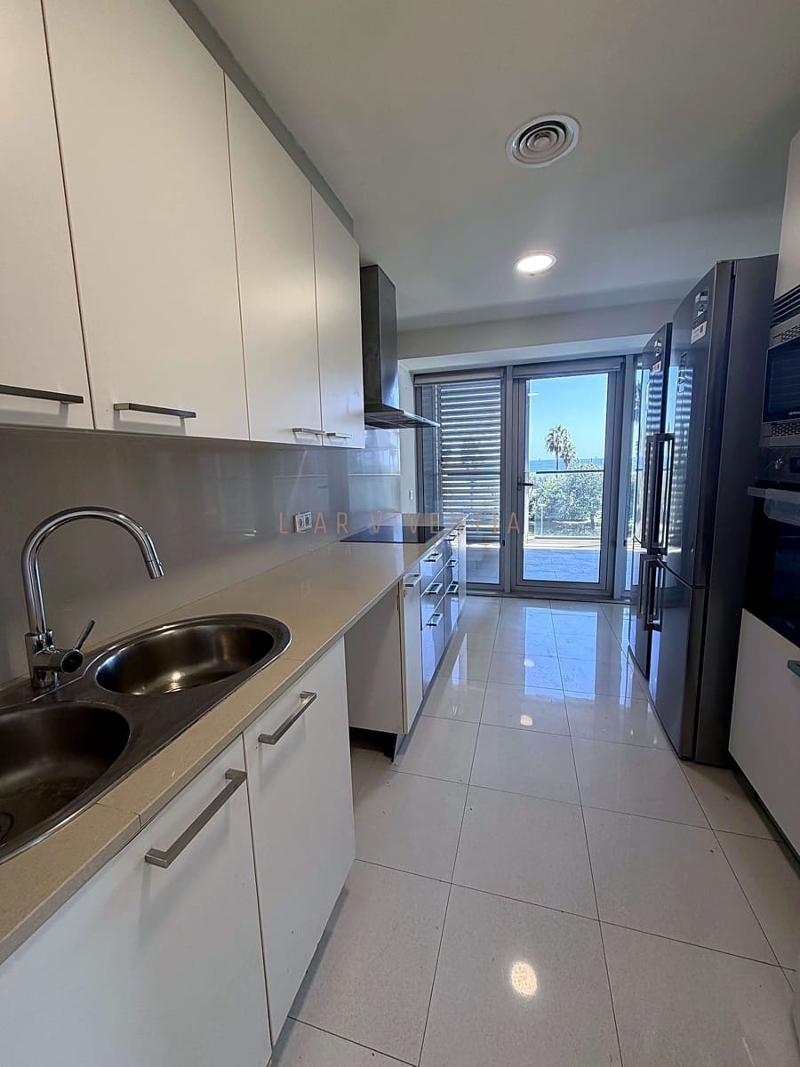 3 soverom Leilighet til salgs i Barcelona by med garasje - € 1 050 000 (Ref: 10078983)