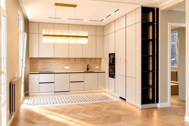 3 soveværelse Lejlighed til salg i Eixample, Barcelona by - € 1.225.000 (Ref: 10113574)