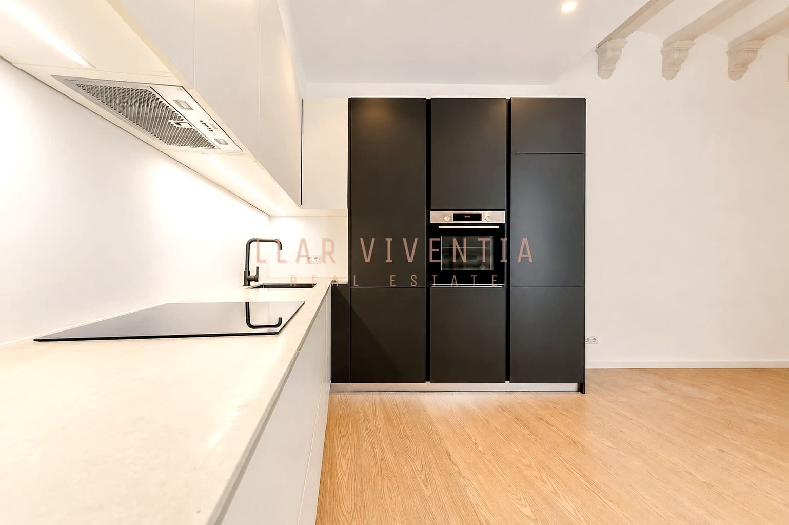 Apartamento de 3 habitaciones en Barcelona ciudad en venta - 625.000 € (Ref: 10120306)
