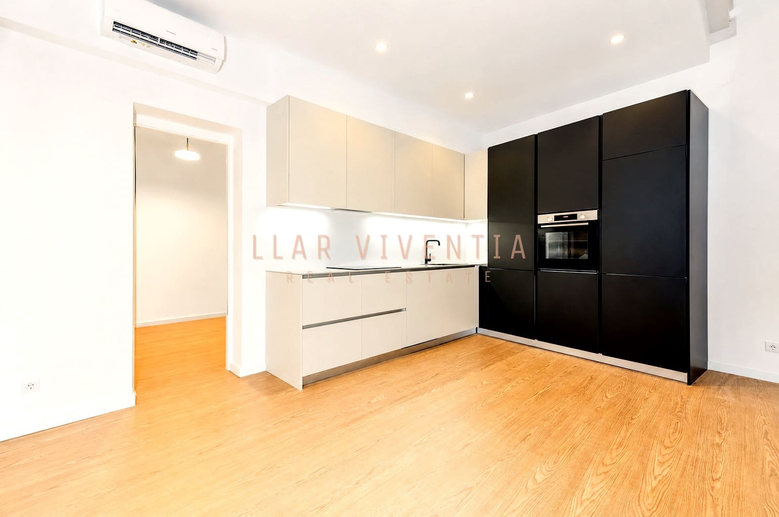 Apartamento de 3 habitaciones en Barcelona ciudad en venta - 625.000 € (Ref: 10120306)
