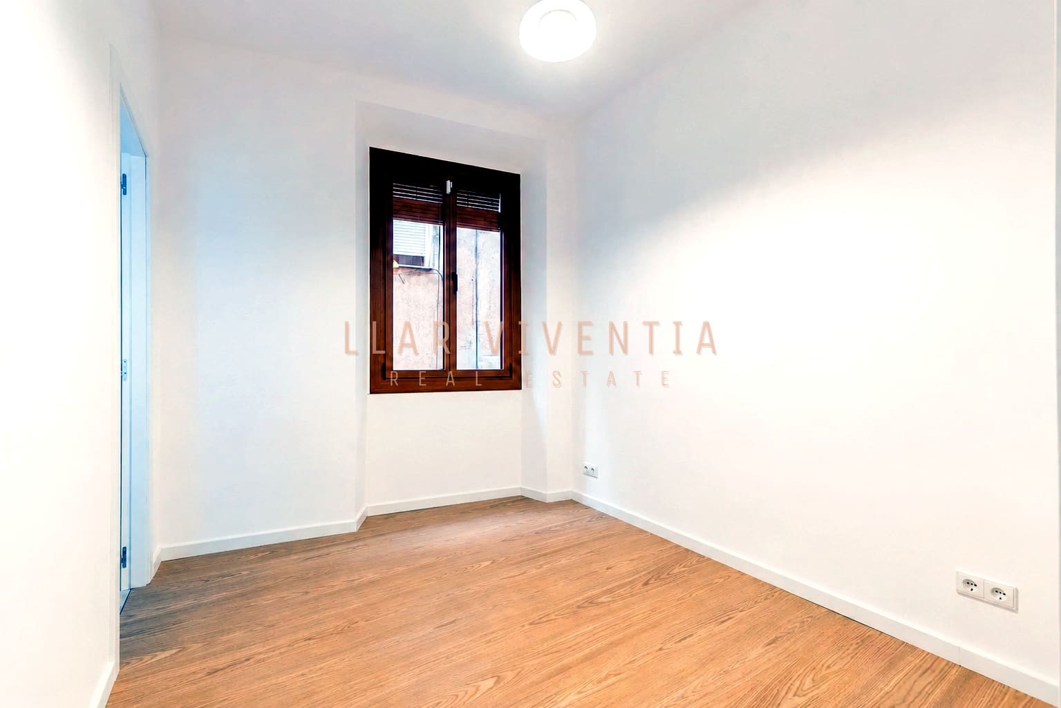 Apartamento de 3 habitaciones en Barcelona ciudad en venta - 625.000 € (Ref: 10120306)
