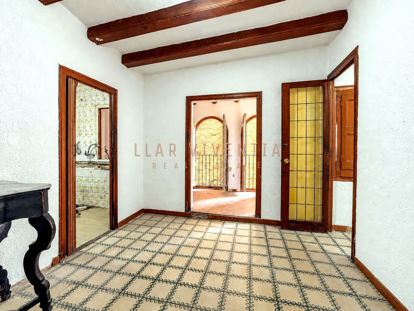 4 bedroom Apartment for sale in Barcelona city - € 600,000 (Ref: 10125018)